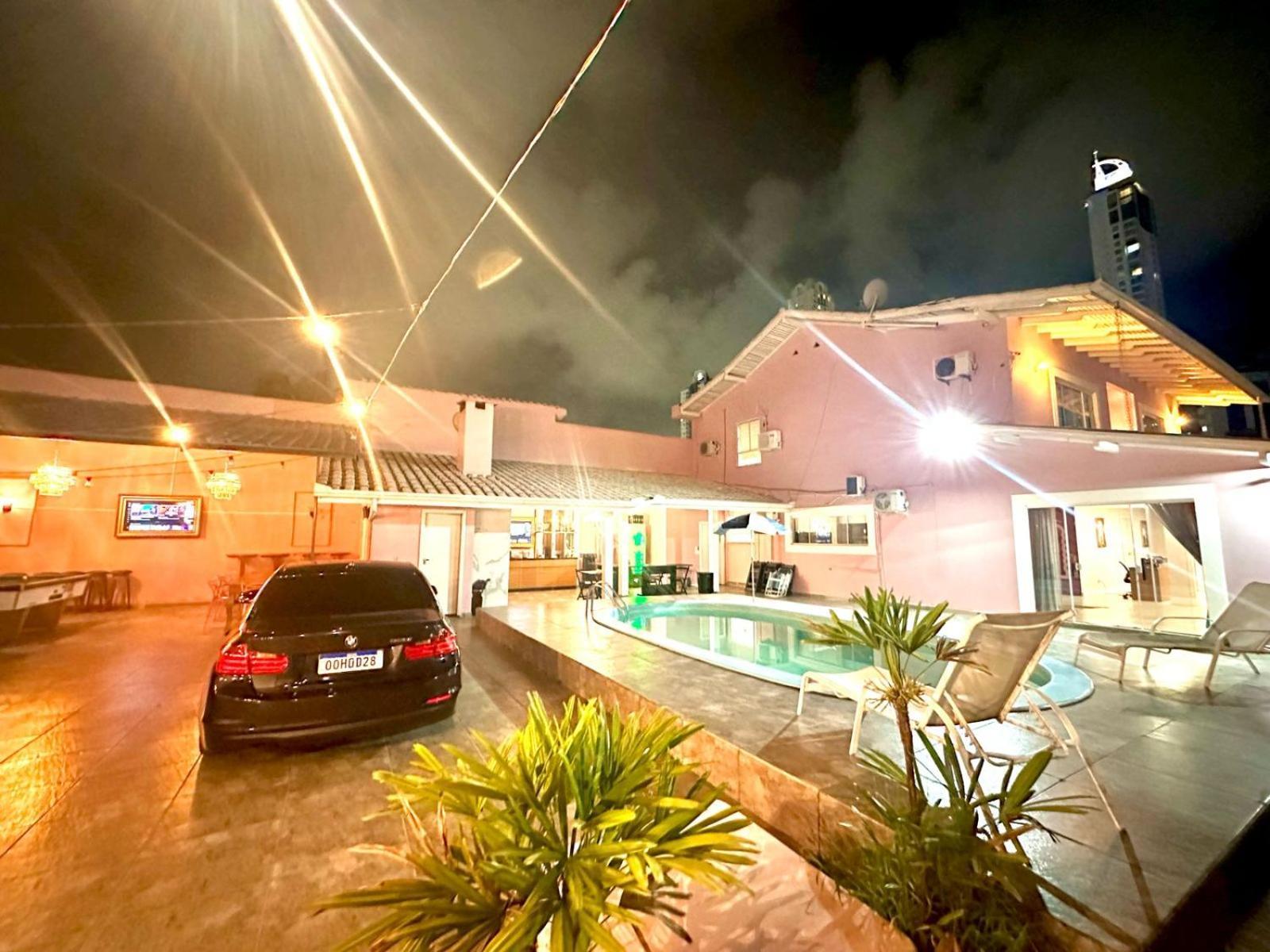 Casa / Pousada Penelope Bed and Breakfast Balneário Camboriú Εξωτερικό φωτογραφία